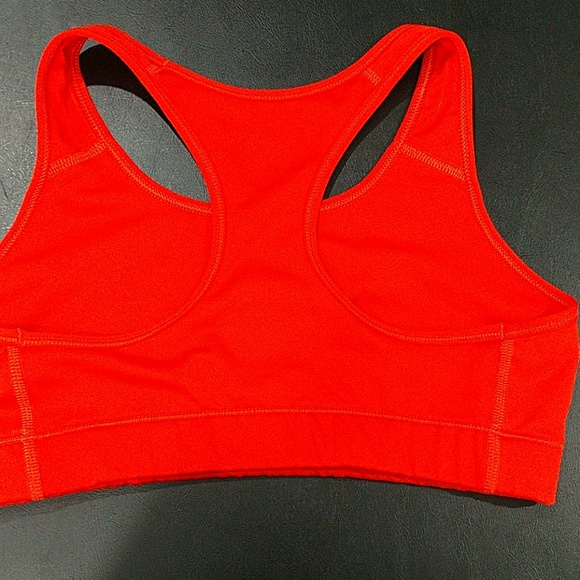 3 FOR $18 NIKE PRO DRI-FIT TOP - Picture 3 of 4